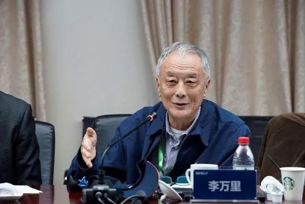 2025年天天免费资料跟2025年正版资料免费最新版本和小心推广的骗局-数字解答、专家解析解释与落实