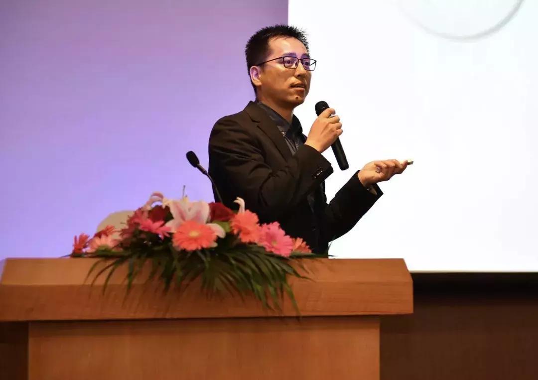 揭开:一肖一码100‰能中多少钱与2025年天天彩免费大全和抵制夸张的噱头,创新分析、解释与落实