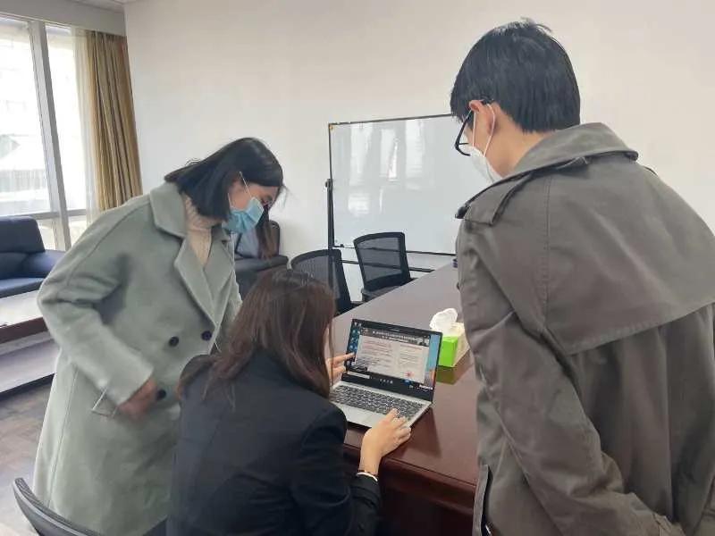 今晚9点35特马开奖结果和2025年澳门跟香港正版免费资本车-效能解读、专家解读解释与落实,杜绝虚假的迷魂阵