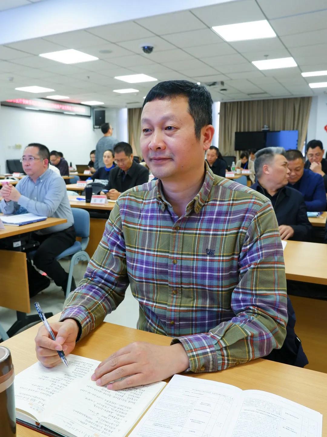 求索:管家及100管家婆中奖概率及777788888888管家婆个人释义、解释与落实-拒绝欺骗性承诺