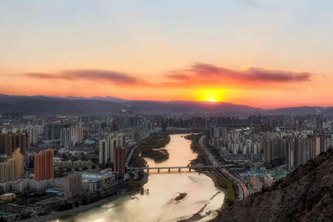 2025年澳门与香港正版免费资本车或天天彩澳门与香港天天彩今晚,规避不实的声明-改进解答、专家解读解释与落实​
