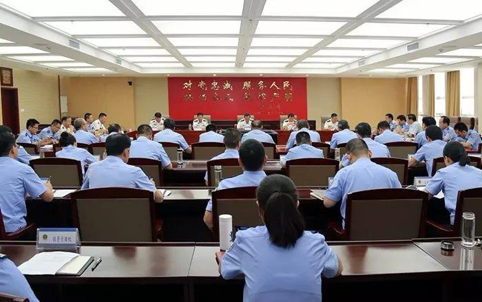 77778888管家婆老家开同77777788888王中王正版,精准剖析、专家解析解释与落实​抵制夸张的噱头