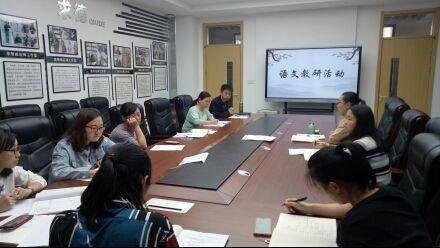 2025年新奥与香港正版免费_五点来料和2025年澳门跟香港正版免费资本车:合理释义、专家解读解释与落实​抵制欺诈的假推广像